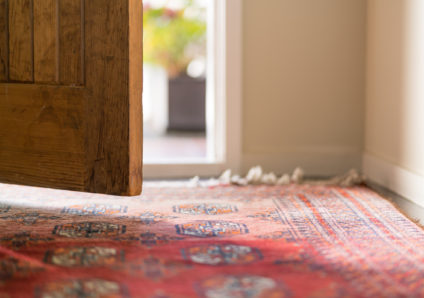 How to Clean a Persian Rug at Home: Bring it Back to Life